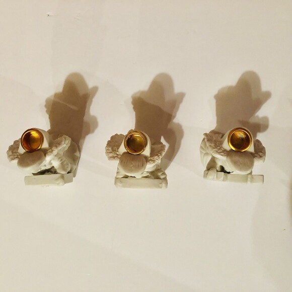 TREASURY OF HOLIDAY GIFTS SET OF 3 PORCELAIN CANDLE HOLDERS WHITE MATTE - Picture 6 of 12